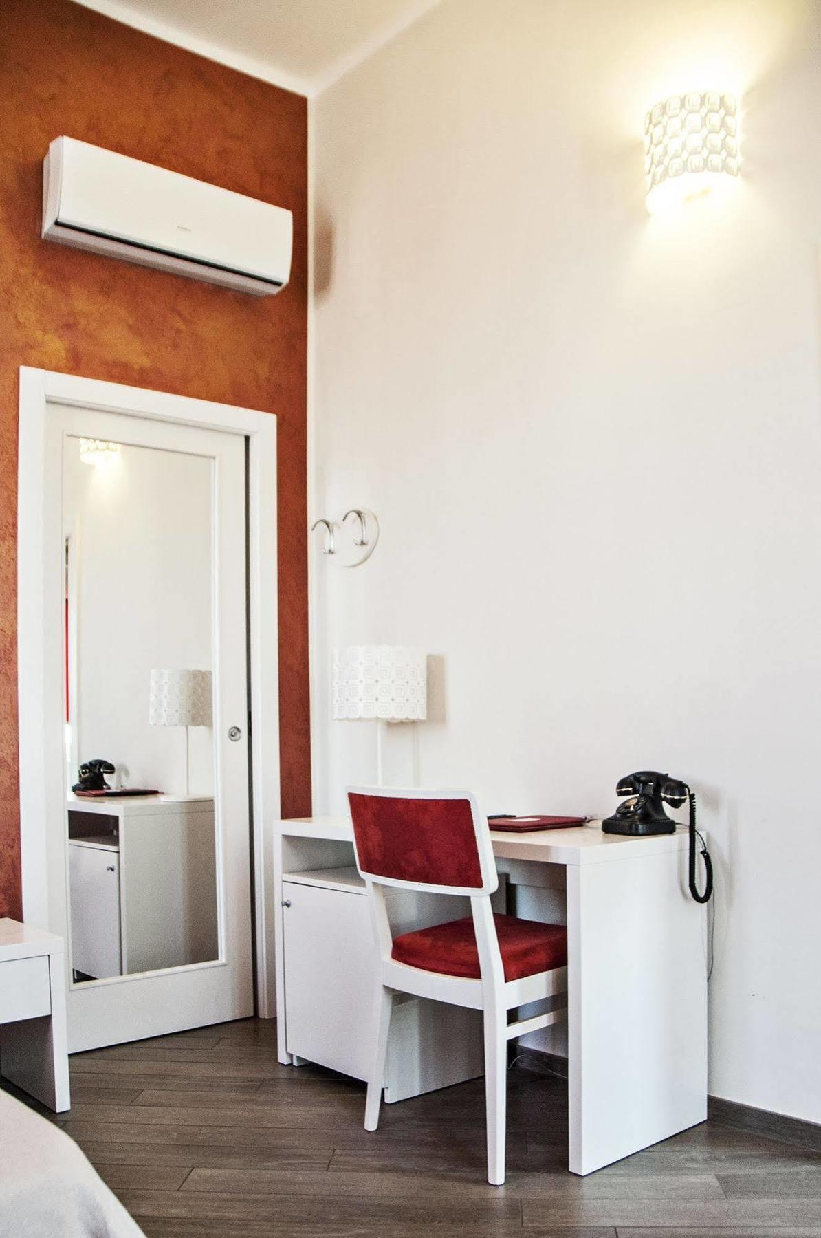 B&B Ghala Gallipoli Bagian luar foto